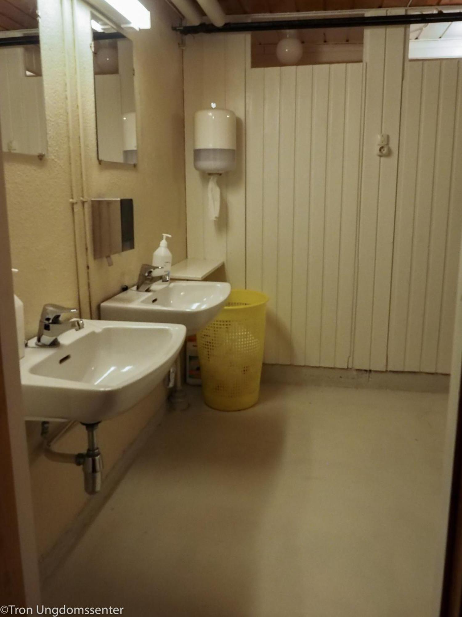 Tron Ungdomssenter Tynset Quarto foto